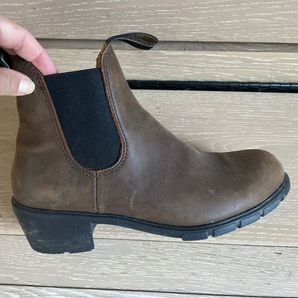 Blundstone Boots Women’s size 7 - Picture 3 of 3
